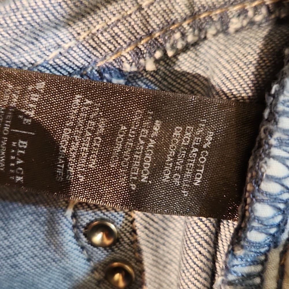 ❤️ WHITE HOUSE BLACK MARKET DISTRESSED GIRLFRIEND JEANS, 2 (26) - Picture 5 of 7